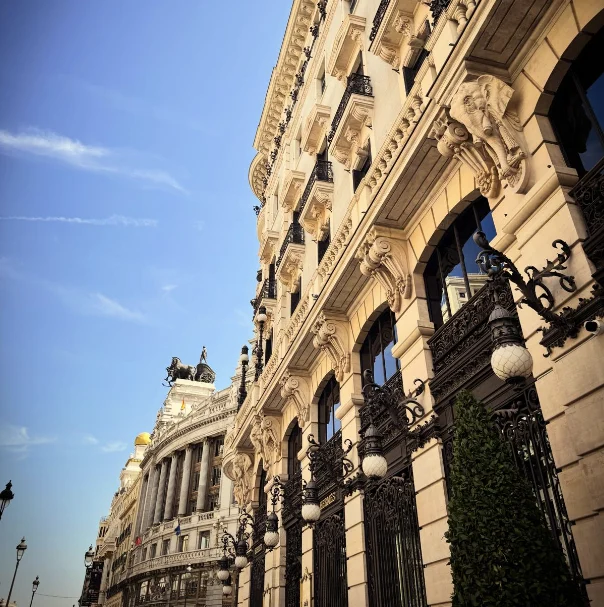 Personal shopper y venta de apartamentos de lujo en Madrid